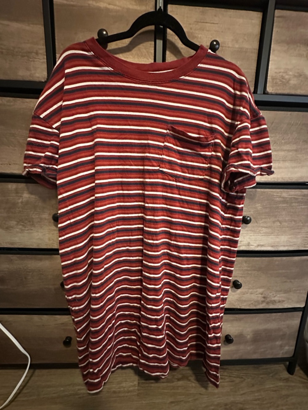 Striped Chest-Pocket T-Shirt - Red